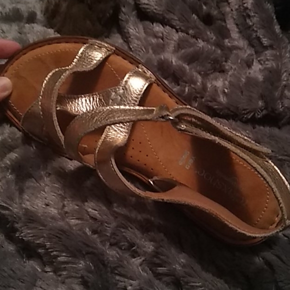 Bnwot real leather orthopedic sandals - Picture 5 of 6